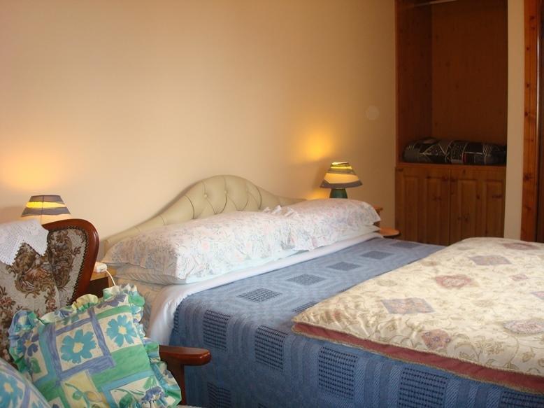 Glen House Room Only Accommodation Youghal Room photo